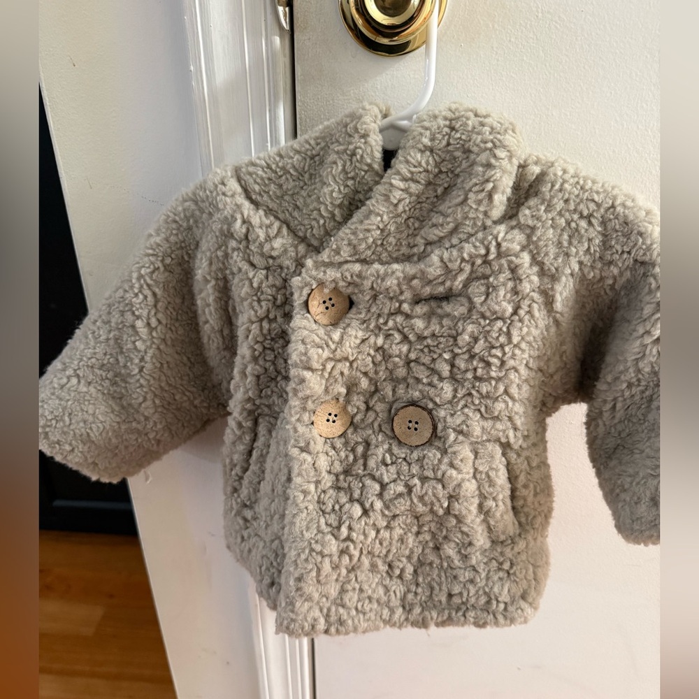 Cozy Cream Kids Sherpa Jacket
1+ IN THE FAMILY
